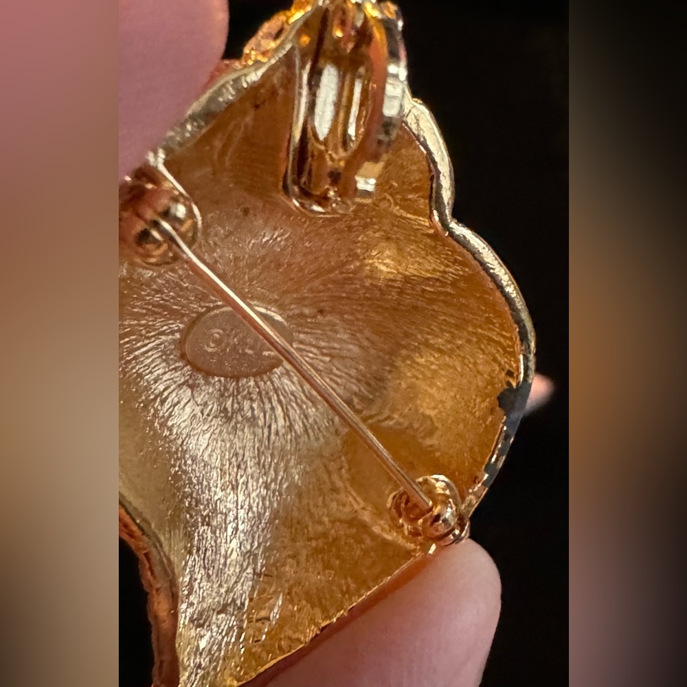 KJL Vintage Conch Shell Brooch🐚 - Picture 10 of 10